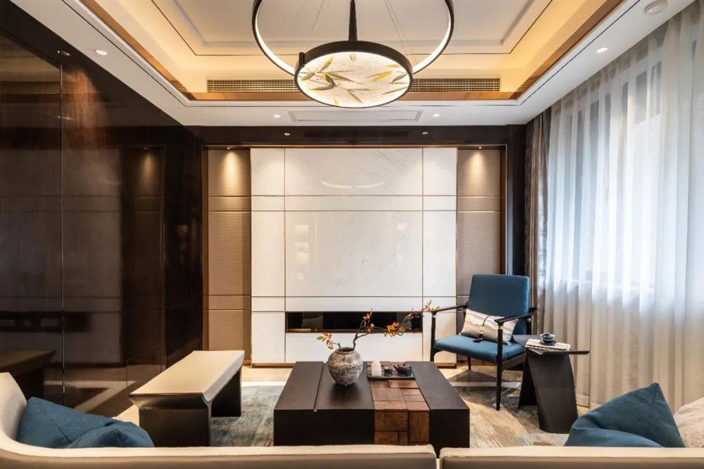 惠州市德威朗琴灣新中式風格三居室裝修案例