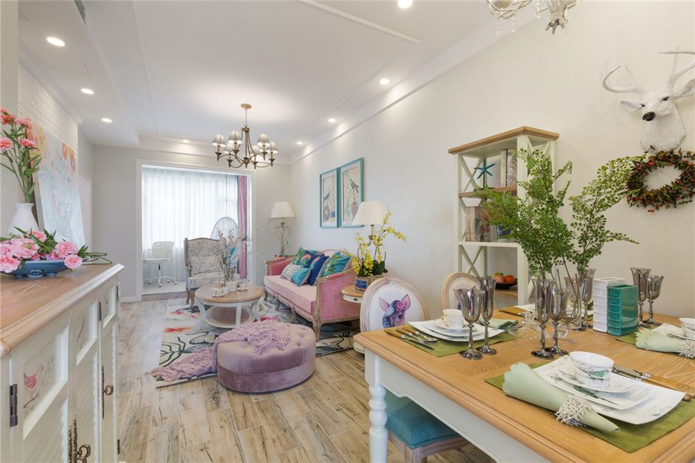 佛山市招商依云國(guó)際現(xiàn)代簡(jiǎn)約風(fēng)格二居室裝修案例