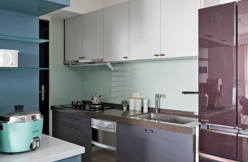 法式輕奢風格家裝設計室內裝修效果圖-廚房 法式輕奢風格家裝設計室內裝修效果圖-廚房