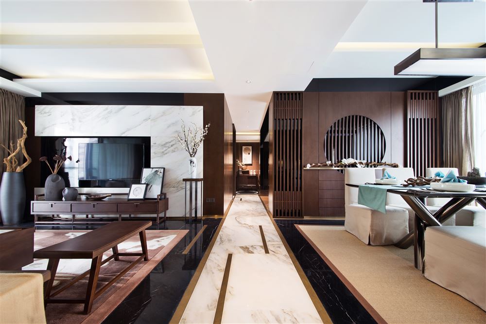 佛山市保利閱江臺(tái)新中式風(fēng)格四居室裝修案例