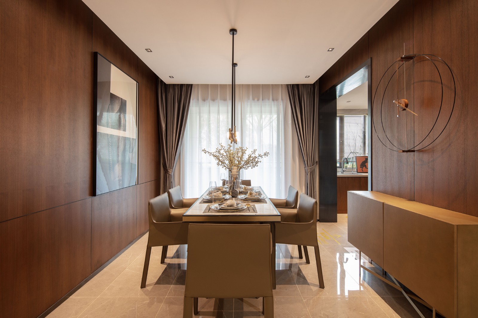 輕奢風格家裝設計室內裝修效果圖-餐廳 輕奢風格家裝設計室內裝修效果圖-餐廳