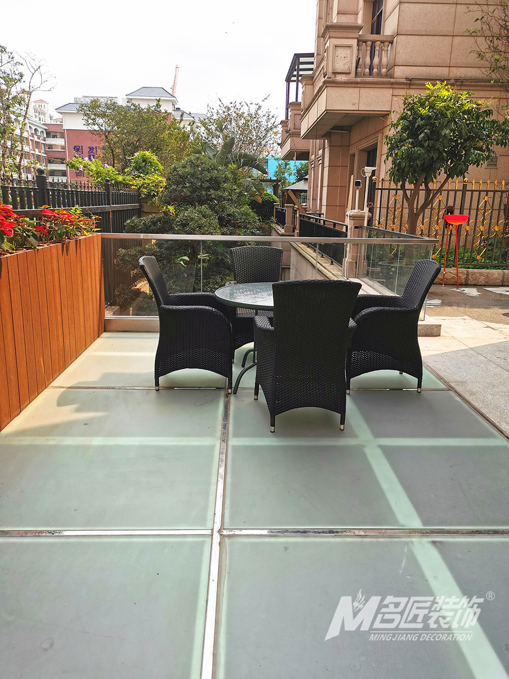 歐式別墅裝修設(shè)計-別墅陽臺 歐式別墅裝修設(shè)計-別墅陽臺