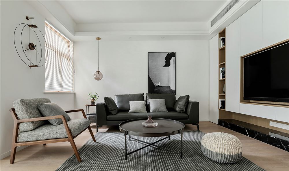 惠州市雅居樂白鷺湖一期現(xiàn)代簡約風格三居室裝修案例