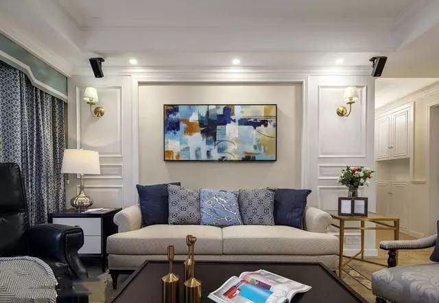 楚雄彝族自治州龍達花園2期現(xiàn)代簡約風(fēng)格四居室裝修案例