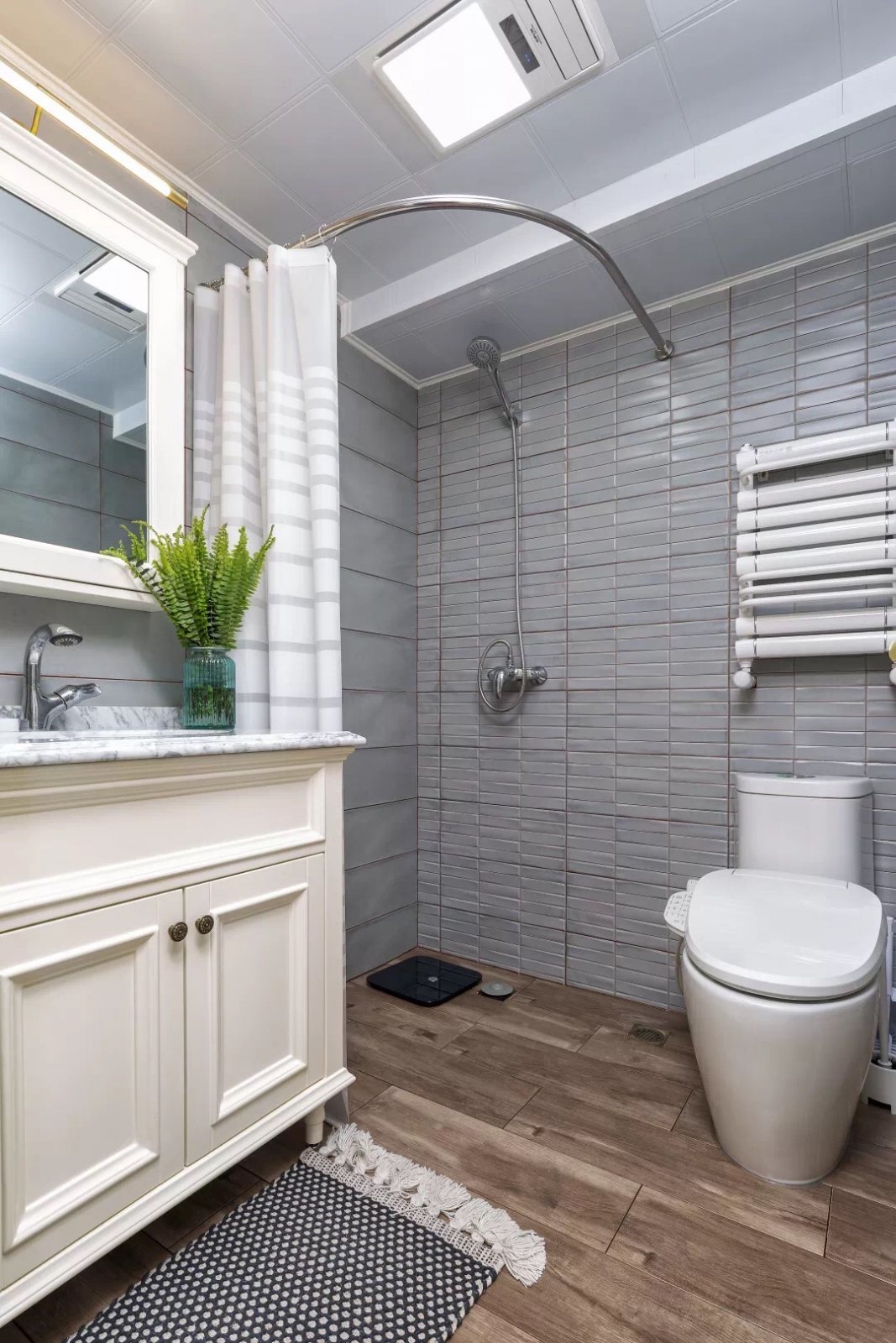 歐式現代風格家裝設計室內裝修效果圖-衛生間 歐式現代風格家裝設計室內裝修效果圖-衛生間