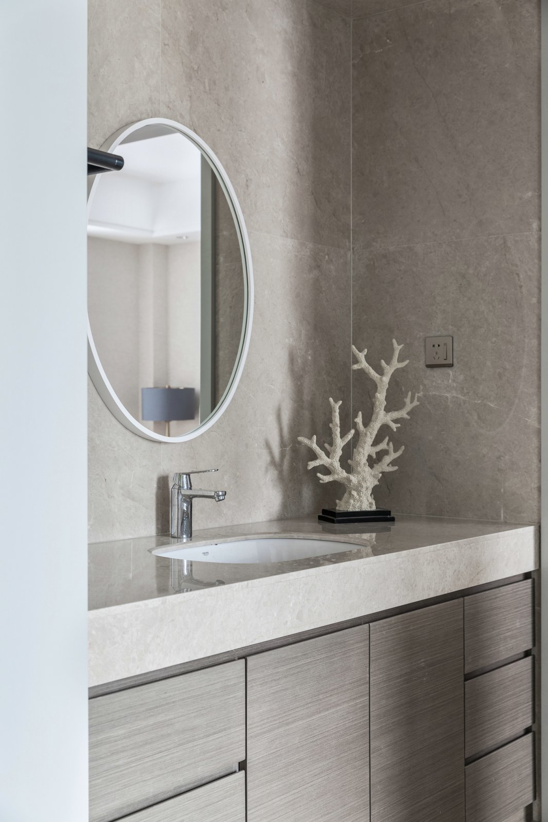 美式輕奢風格家裝設計室內裝修效果圖-衛生間 美式輕奢風格家裝設計室內裝修效果圖-衛生間